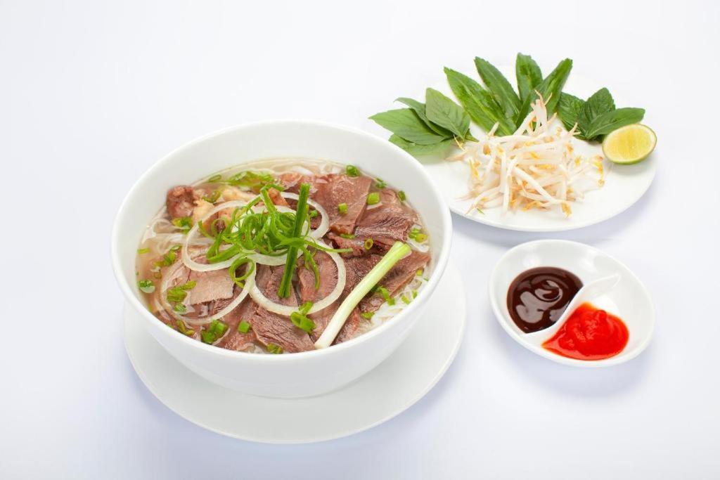 Thai Bao Hotel And Restaurant Chan Chau ภายนอก รูปภาพ